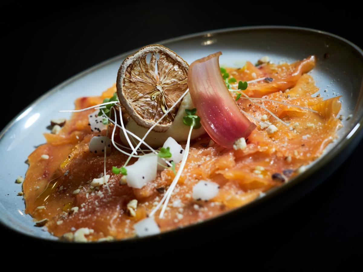 Auberge De Bellelay Restaurant Chez Aron Balde מראה חיצוני תמונה